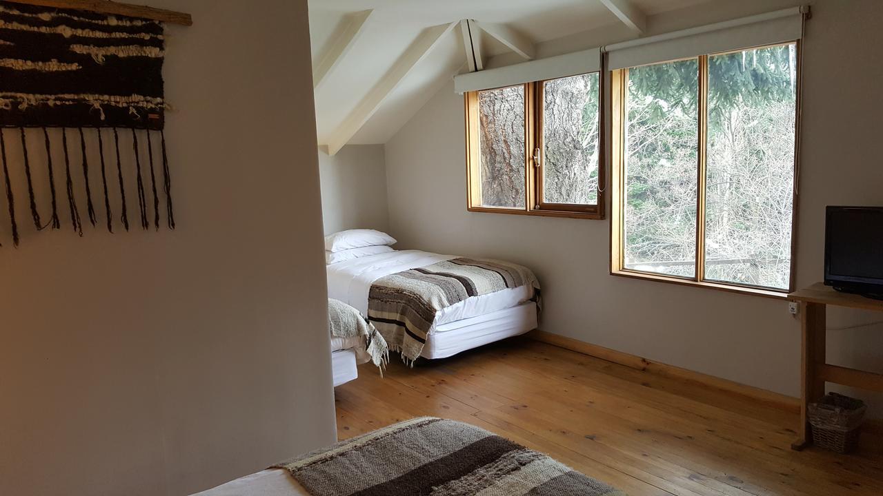 Raices Bed And Breakfast Coyhaique Bagian luar foto
