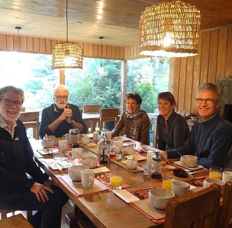 Raices Bed And Breakfast Coyhaique Bagian luar foto